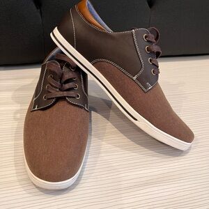 Men's Brown Lace-Up Sneakers